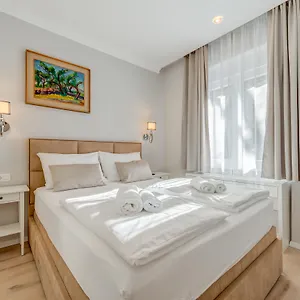 Guest house Piano, Split