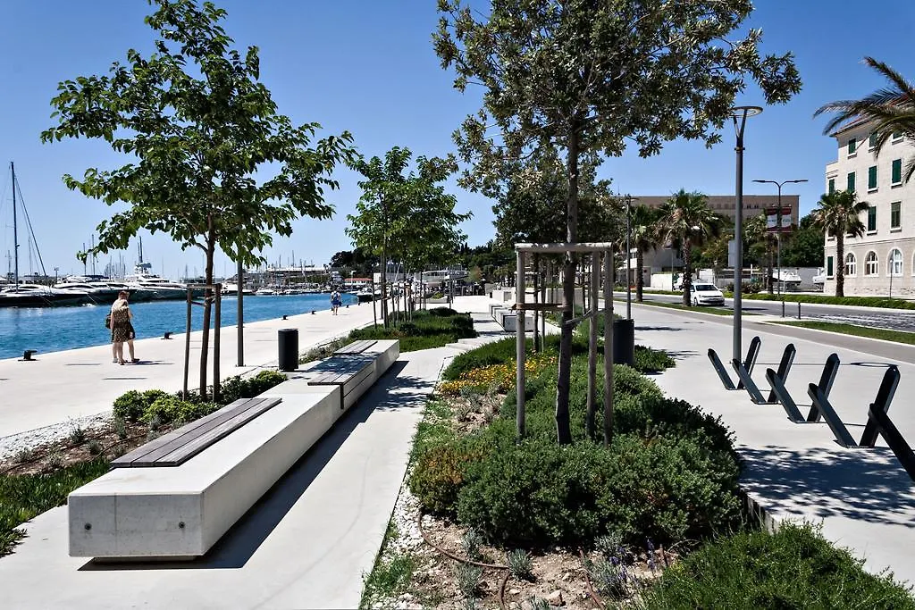 ***  Guest House Babina - Apartments King & Queen Split Croatia