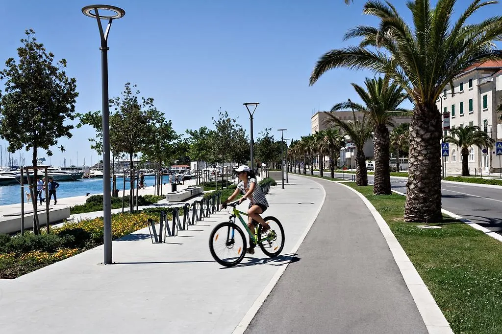 Guest House Babina - Apartments King & Queen Split
